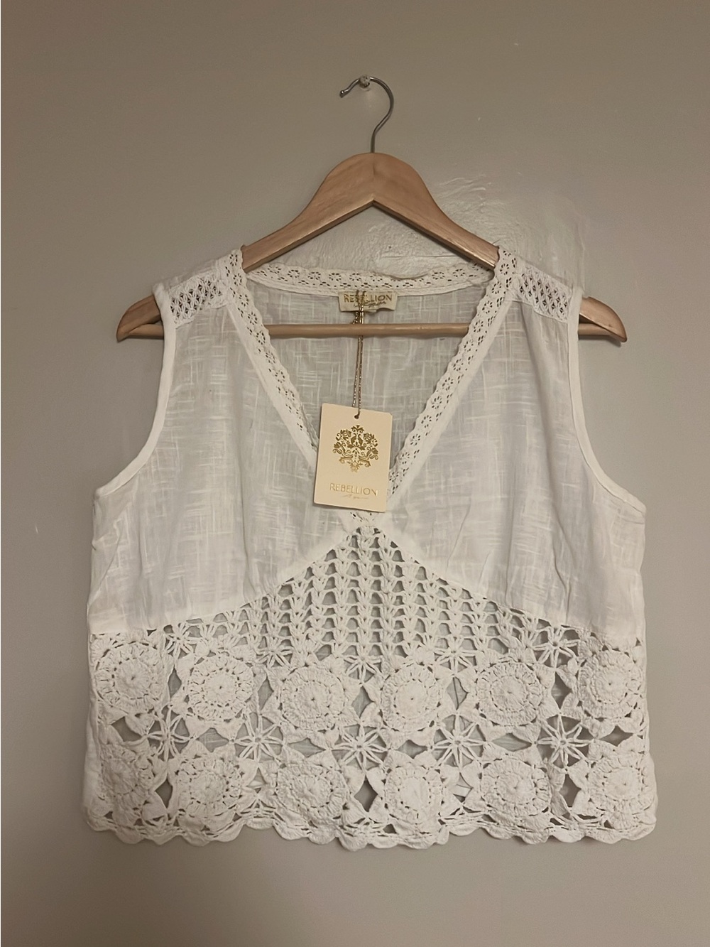 Rebellion White Crochet V-Neck Tank Top